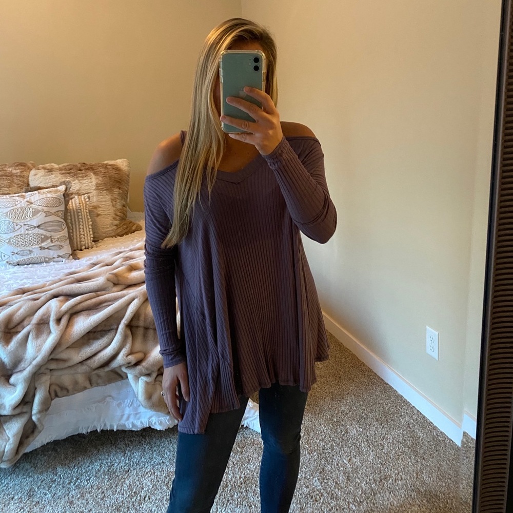 Purple Ribbed Knit Top with Cut Out Shoulder